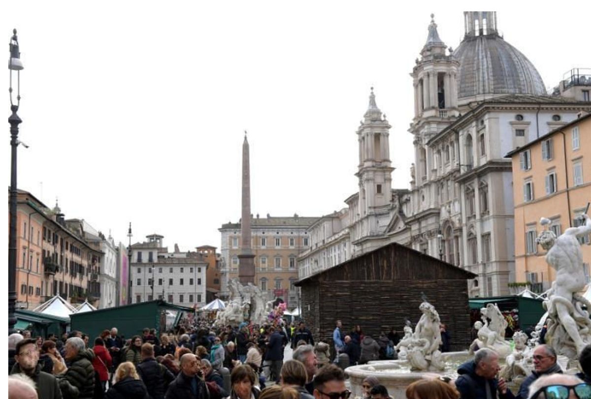 Befana piazza navona roma 2023