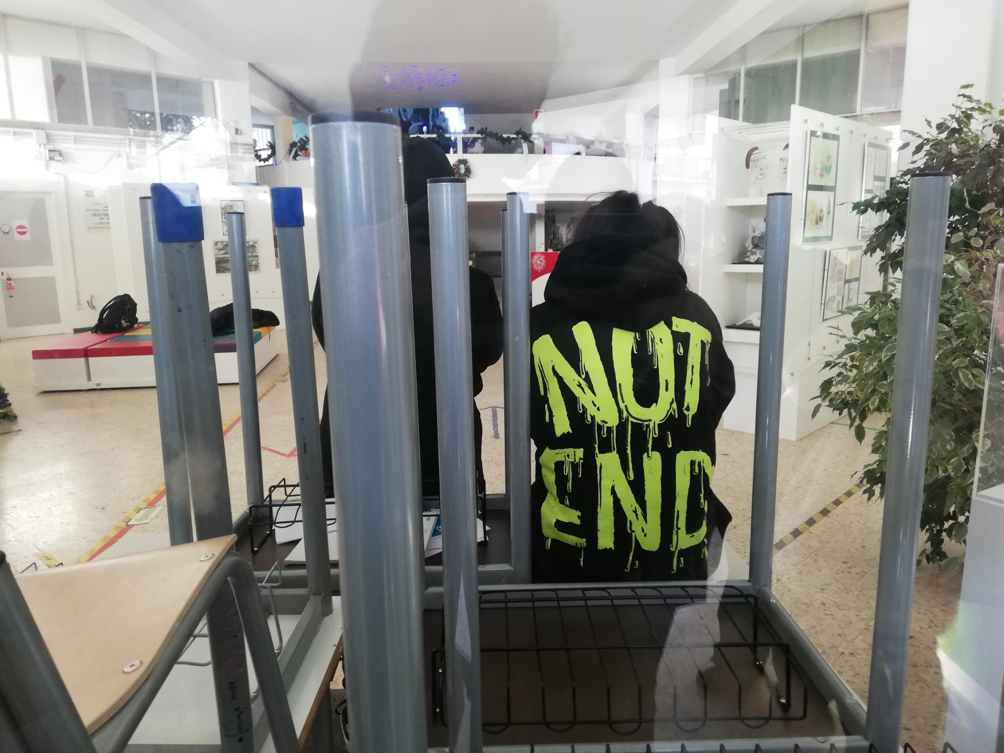 occupazione liceo Picasso Pomezia