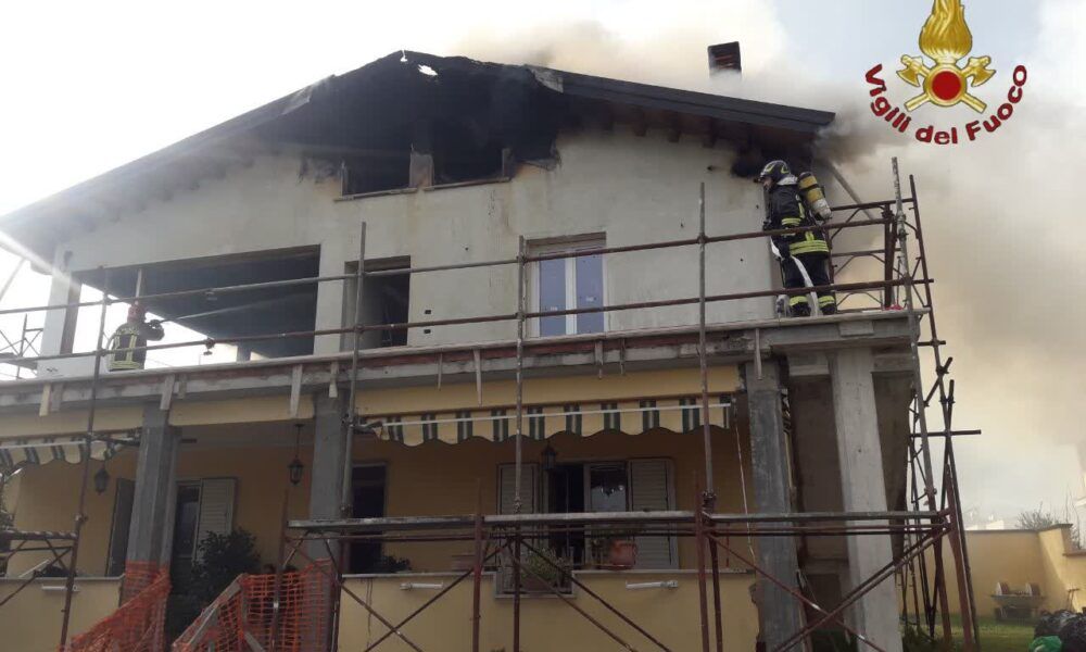 Incendio in un villino ad Anzio