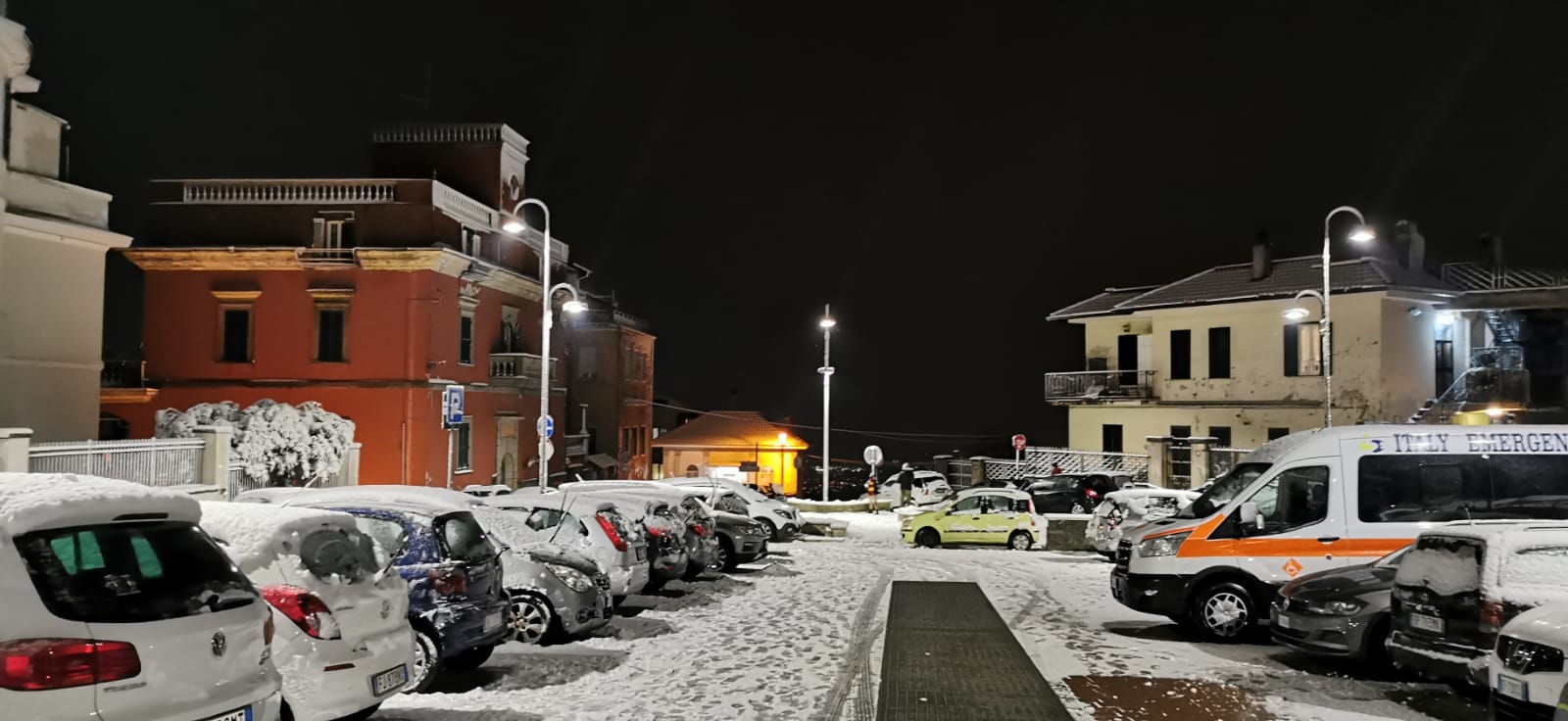 Neve a Roma: nevicata ai castelli romani, le foto più belle