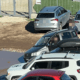 Auto che rischia di sprofondare a causa di una maxi voragine vicino alla stazione Tiburtina