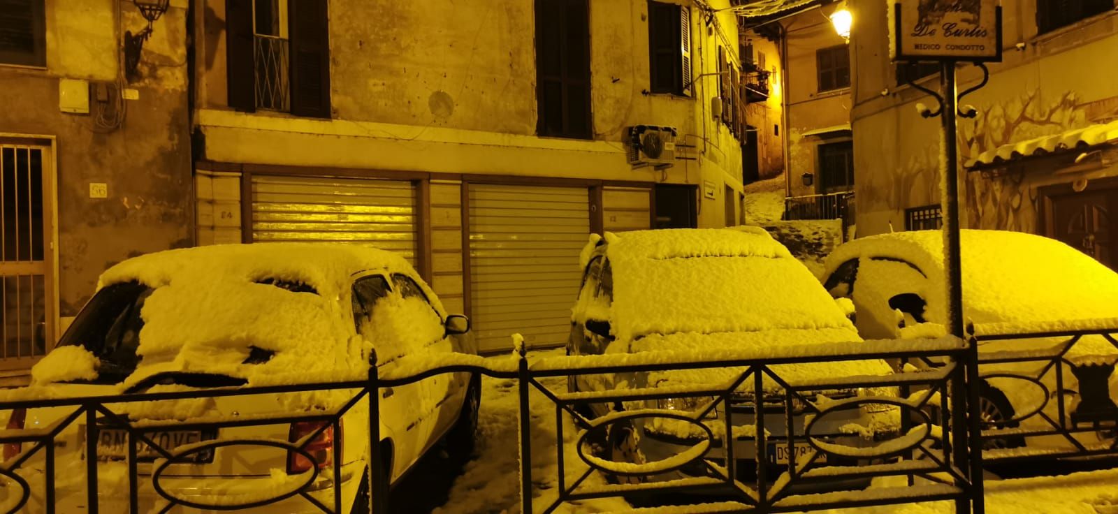 Neve a Roma: nevicata ai castelli romani, le foto più belle