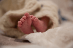 neonato nasce prematuro e senza esofago salvato al san camillo