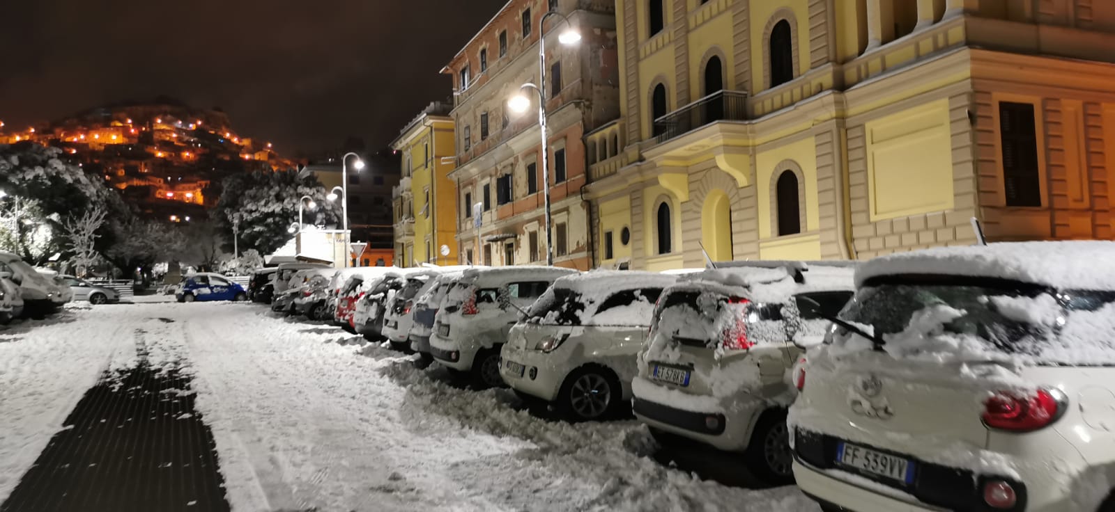 Neve a Roma: nevicata ai castelli romani, le foto più belle
