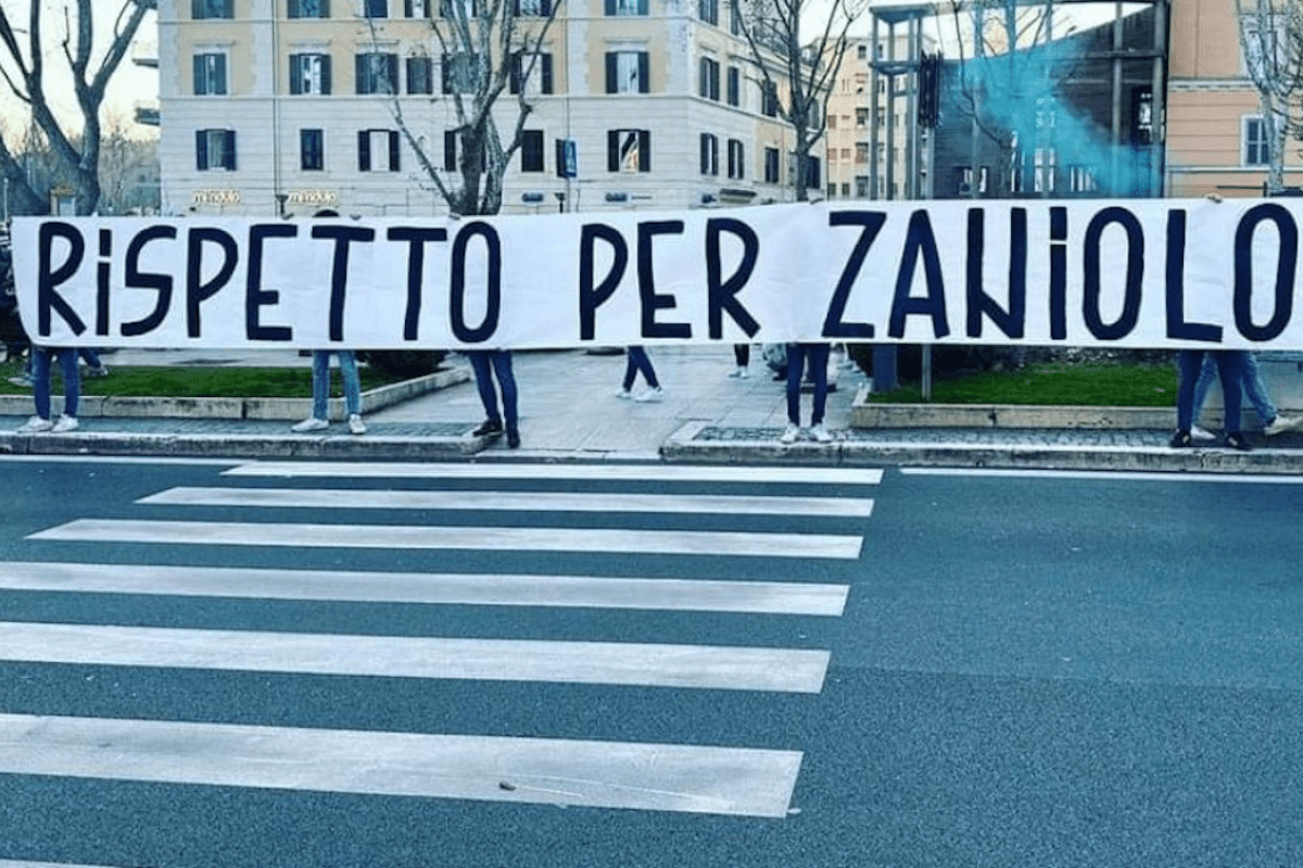 striscione zaniolo ultras lazio