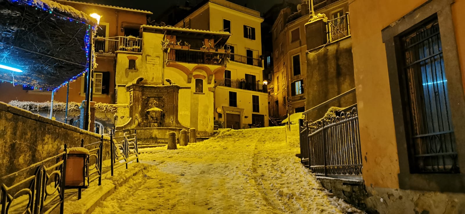 Neve Roma: nevicata ai castelli romani, le foto più belle