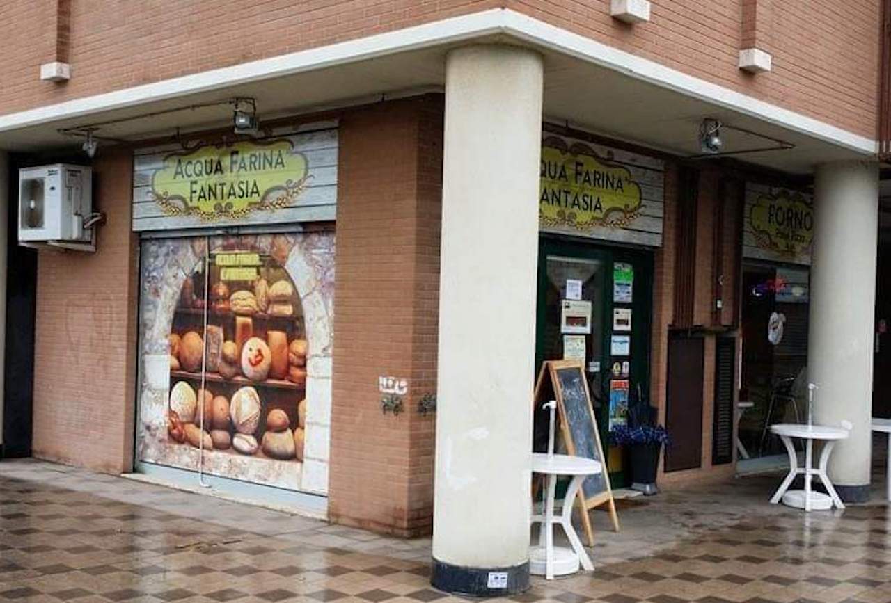 Furto Pomezia panificio Acqua e Farina e fantasia