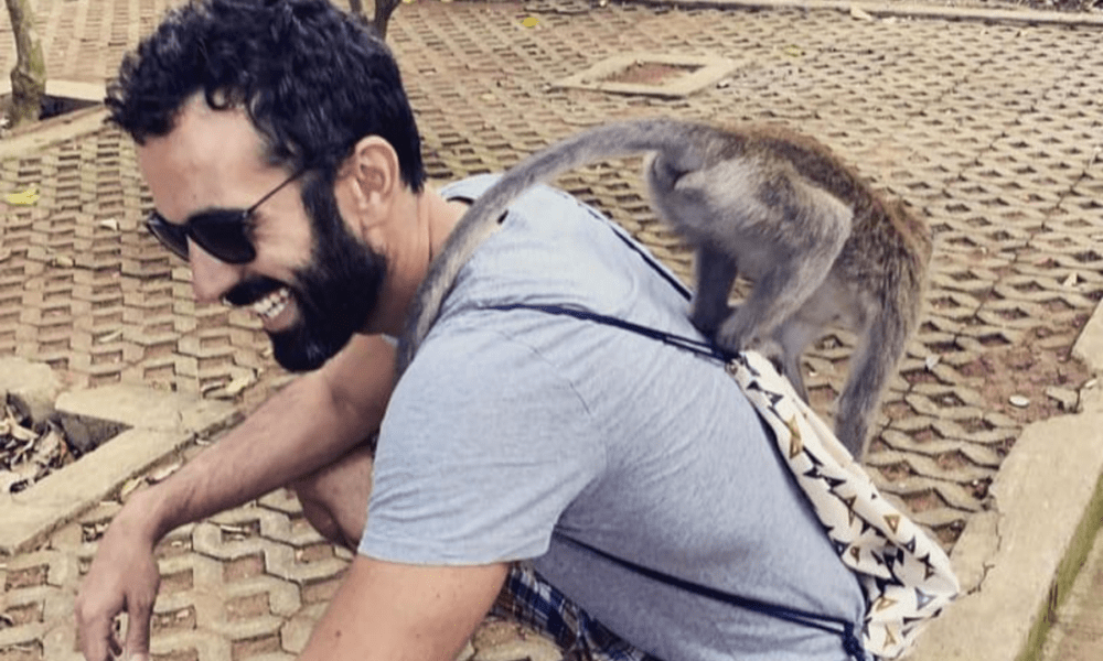 Sanremo 2023, chi è il corista Bruno Corazza: età, foto e Instagram Sanremo 2023, chi è il corista Bruno Corazza: età, foto e Instagram