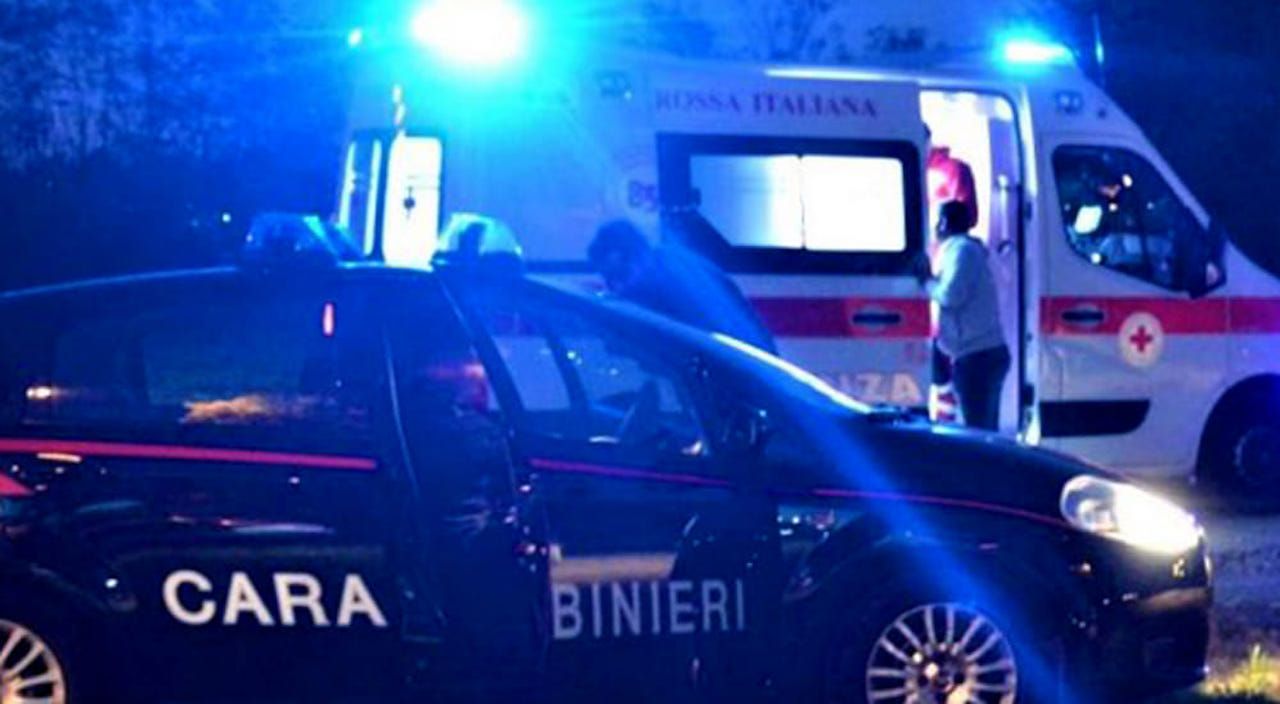 Ciclista investito sulla Migliara 47: Carabinieri ed ambulanza sul posto