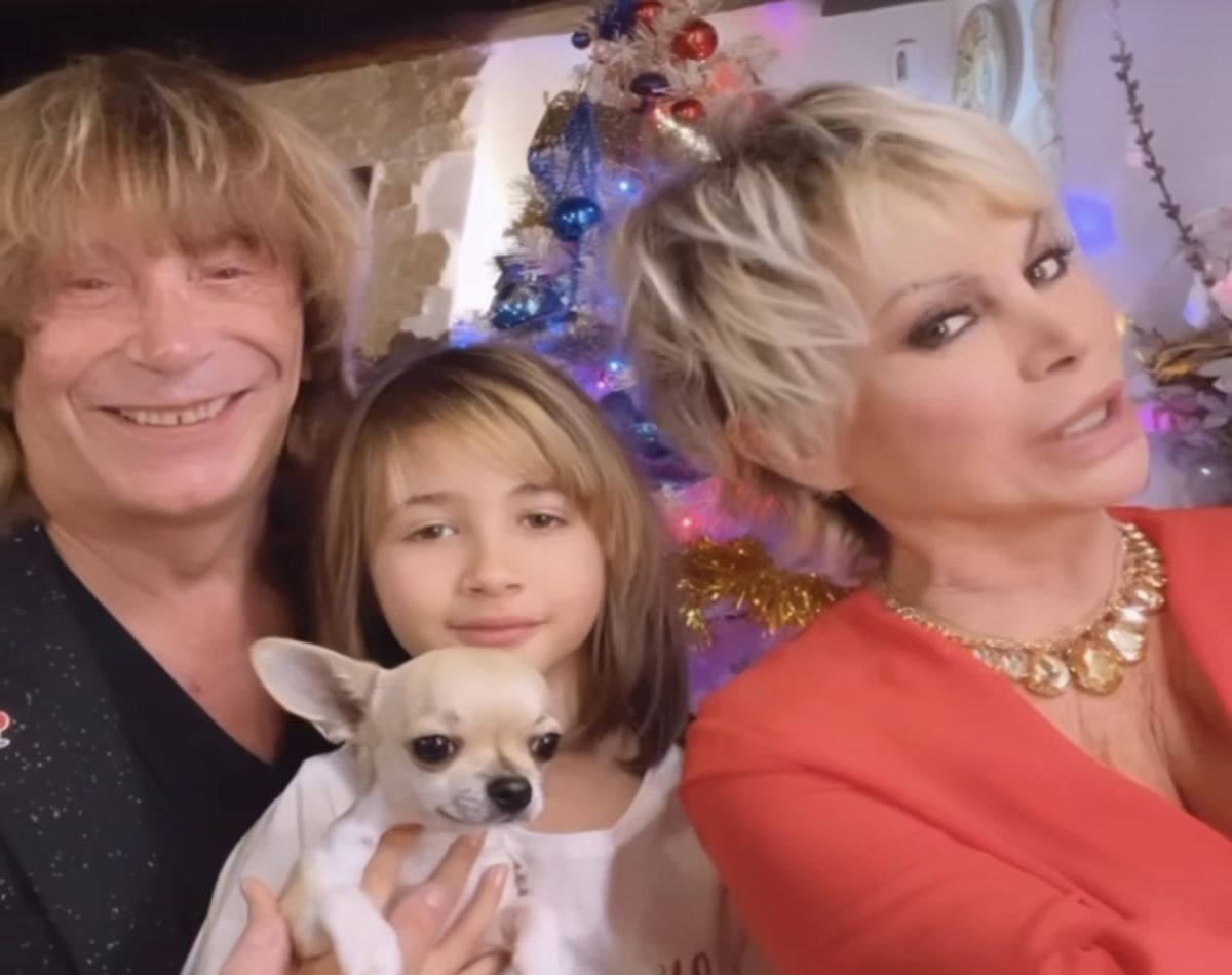 Maria, chi è la figlia di Carmen Russo ed Enzo Paolo Turchi età, compleanno e foto Maria, chi è la figlia di Carmen Russo ed Enzo Paolo Turchi età, compleanno e foto