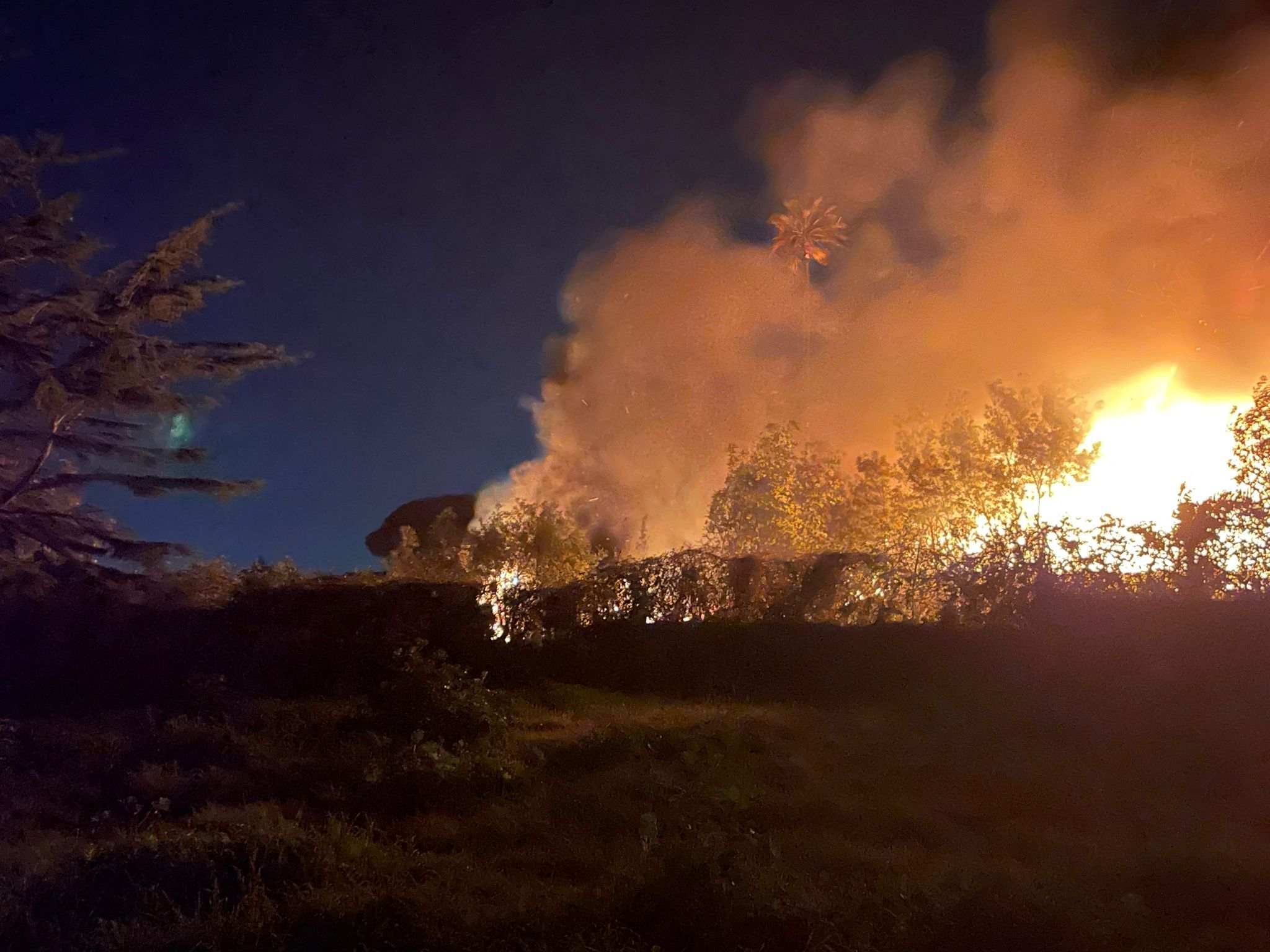 Incendio ad Anzio ex acqualand