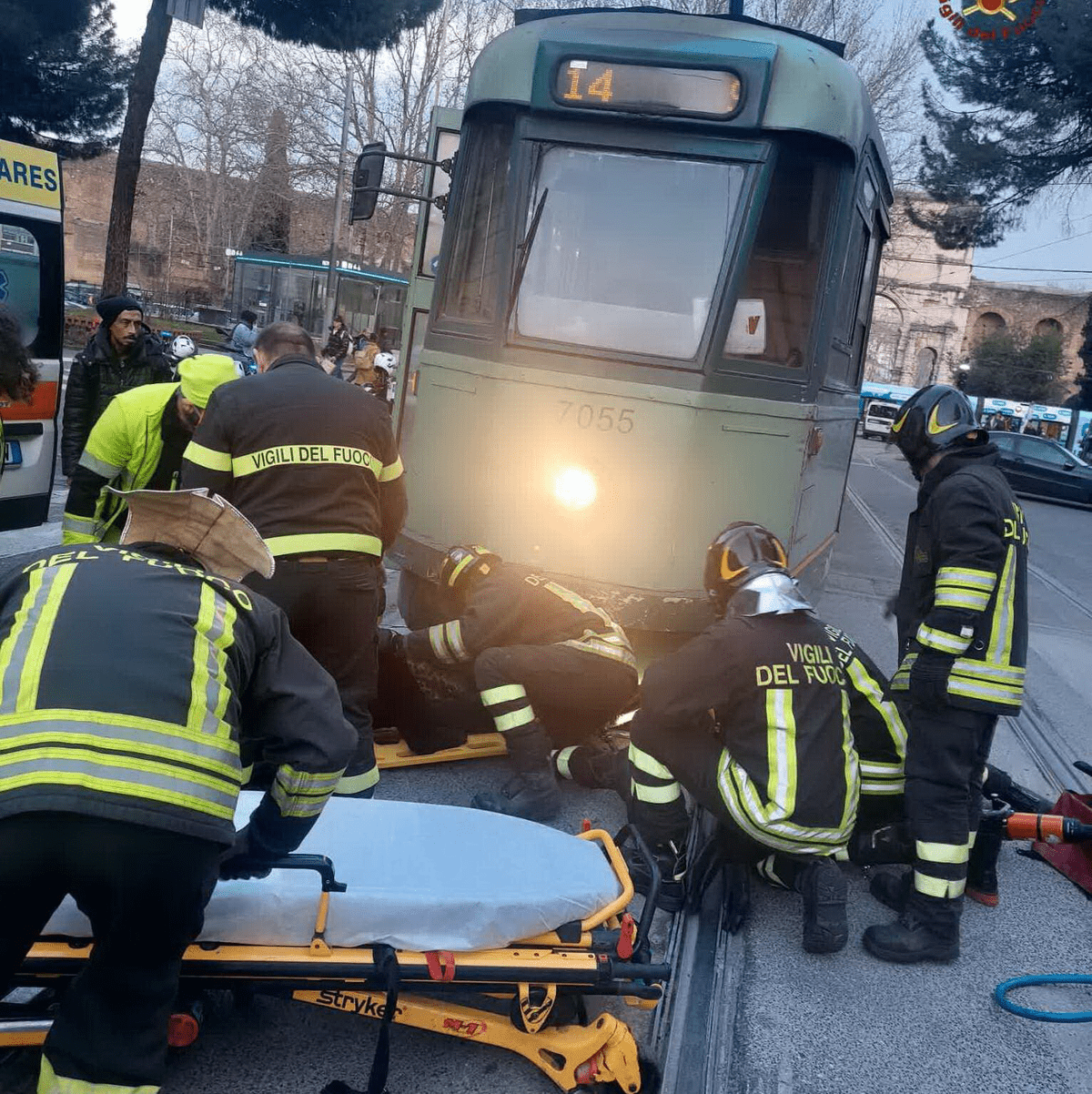 ciclista investita da tram porta maggiore