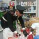 Roma, Carabinieri a Tor Bella Monaca chiudono negozio per carenze igienico sanitarie