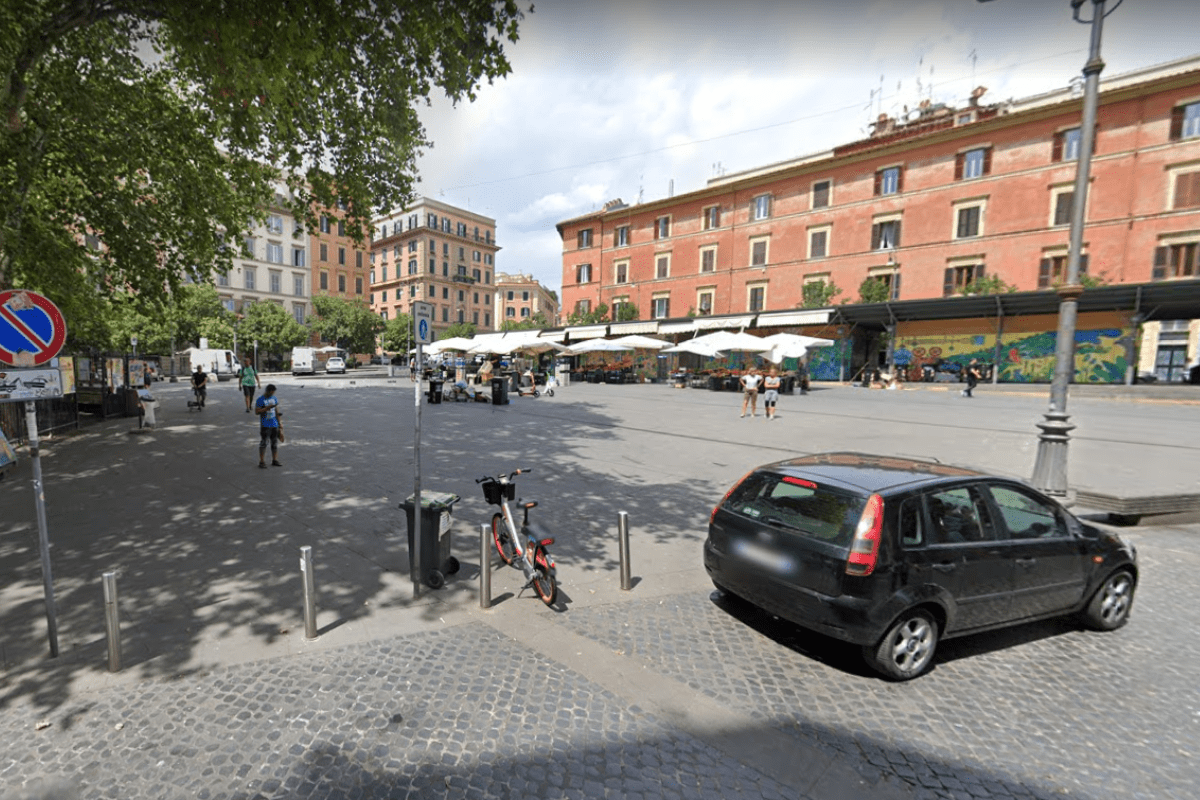 piazza san cosimato trastevere