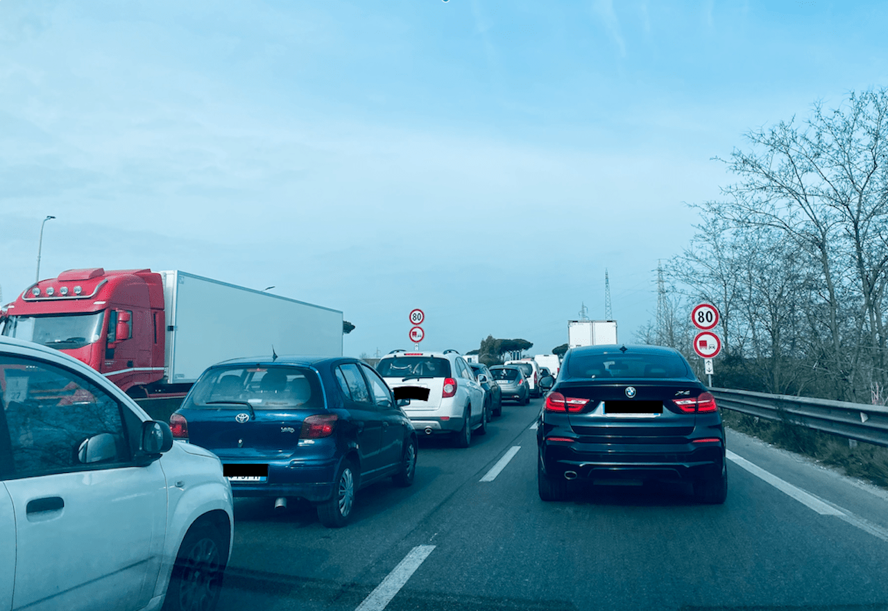 traffico Pontina