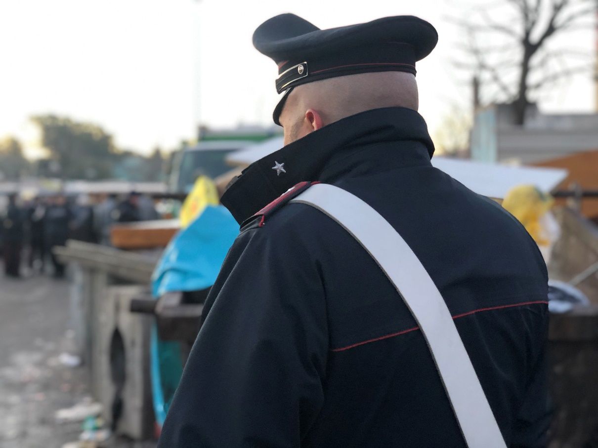 Le attività dei Carabinieri nell'area occupata abusivamente in via Tiberina