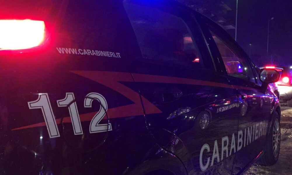 Rapina nella notte a Marino, intervento dei carabinieri