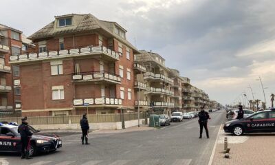 I controlli dei carabinieri per arginare il fenomeno della movida violenta