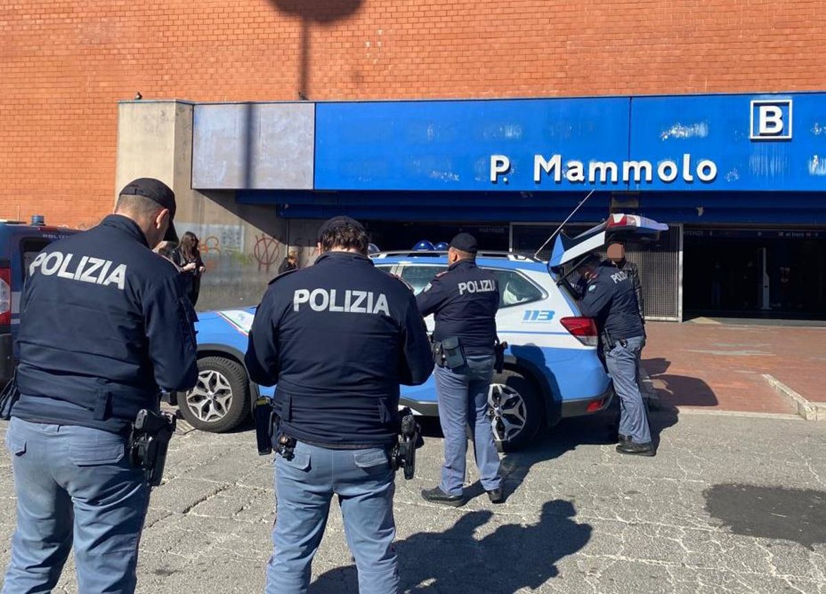 Controlli Polizia metro Ponte Mammolo e Rebibbia