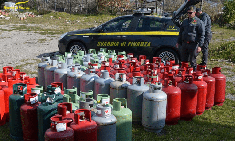 Sequestro Guardia di Finanza di Latina a Terracina