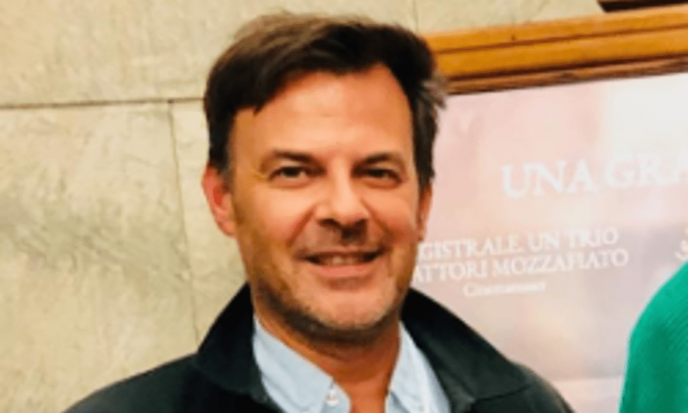 François Ozon, chi è il regista francese: età, carriera, film, moglie, vita privata, Instagram e Mon crime – la colpevole sono io François Ozon, chi è il regista francese: età, carriera, film, moglie, vita privata, Instagram e Mon crime – la colpevole sono io