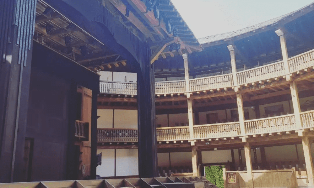 Crollo del Globe Theatre, chiuse le indagini: il gestore rischia il processo Crollo del Globe Theatre, chiuse le indagini: il gestore rischia il processo