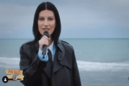 laura pausini a ostia