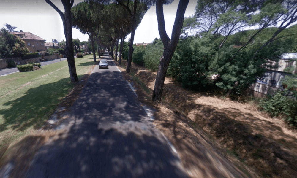 Riaperta via