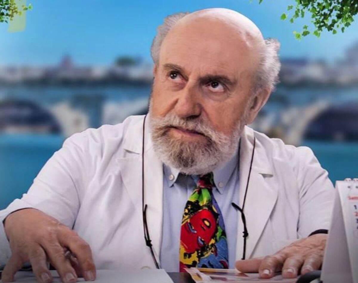 Enrico Beruschi chi è, età, carriera, chi è la moglie, figli, oggi, Striscia la Notizia Enrico Beruschi chi è, età, carriera, chi è la moglie, figli, oggi, Striscia la Notizia