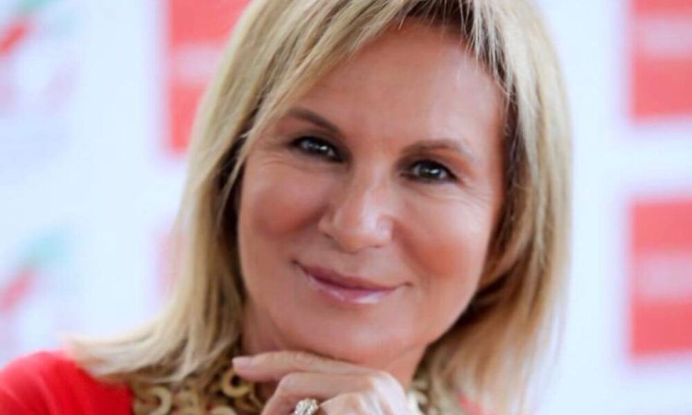 Rosanna Lambertucci annuncia “A 77 anni sposerò Mario l’età non conta per essere felici”