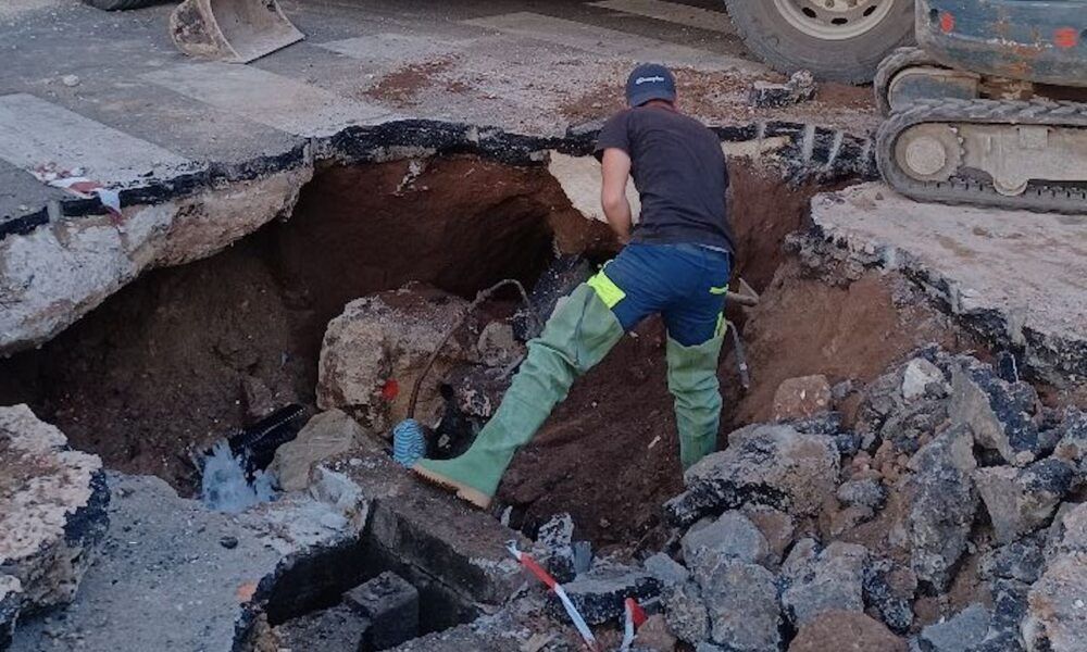 La voragine a Torpignattara all'altezza di Via Placido Zurla