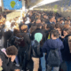 banchine affollate alla stazione Termini