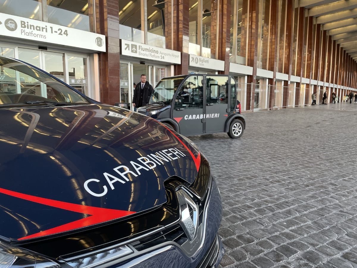 Carabinieri a Termini