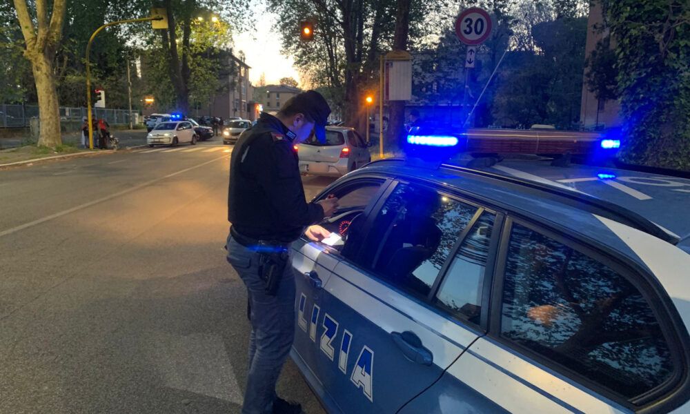 Rubano gratta e vinci grattano i tagliandi e incassano le vincite due arresti ad Ardea