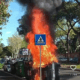 Incendio cassonetto in via Ramazzini roma