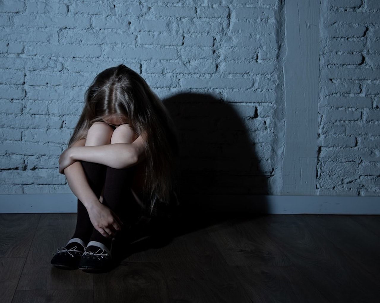 professore di religione violenta minori, spuntano altri due casi