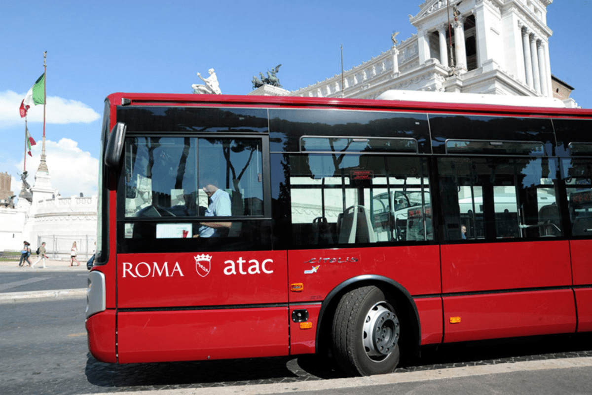 Roma, entrati in servizio i primi autobus Mild Hybrid