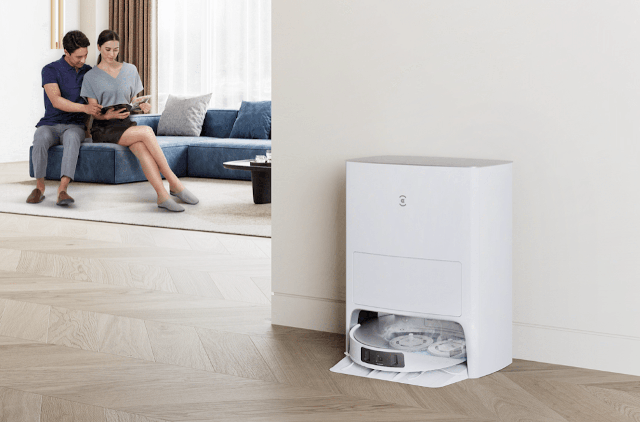 Ecovacs Deebot Omni acqua calda