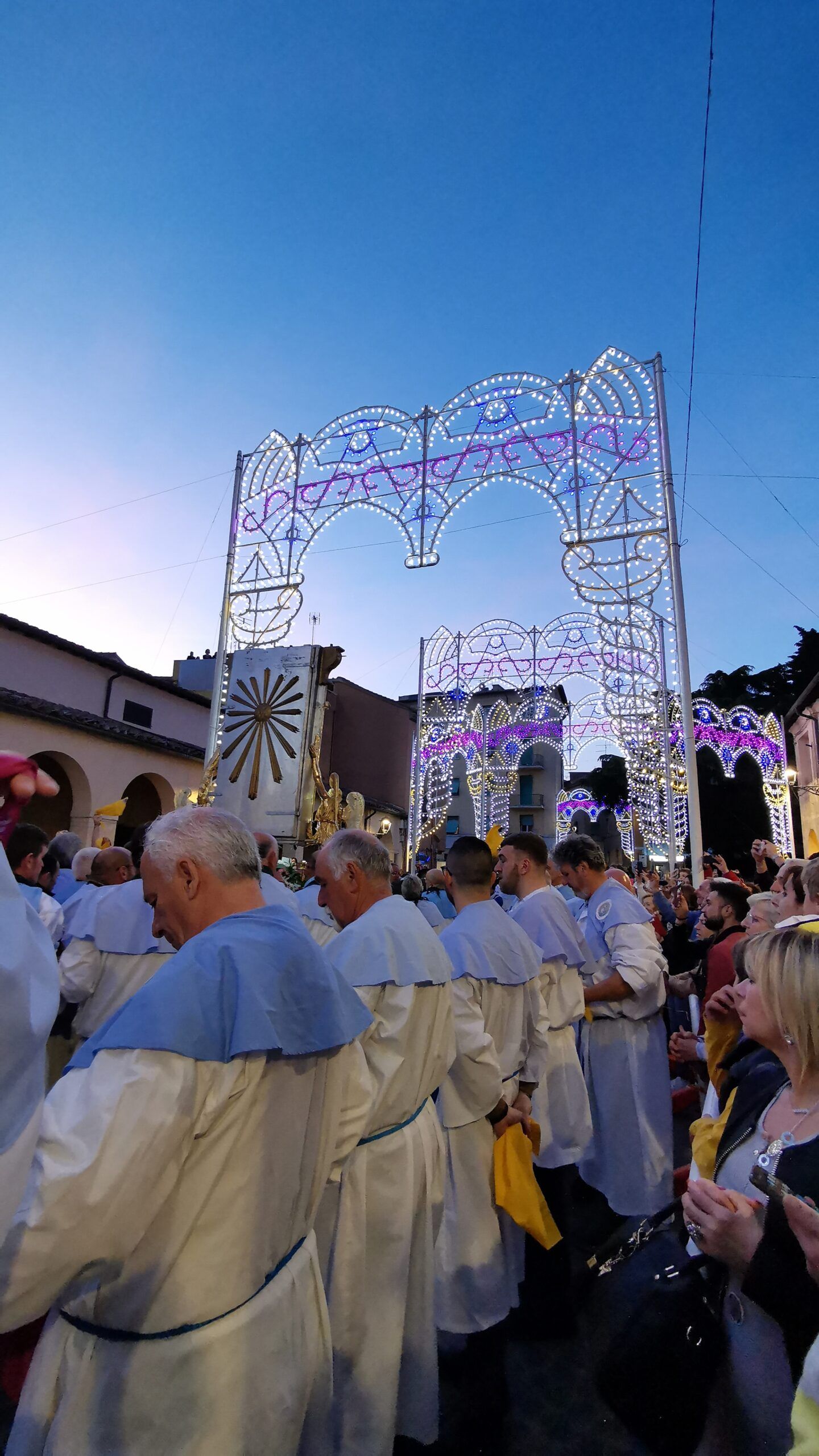 Portatori della Madonna in preghiera