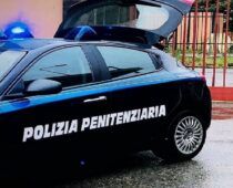 Aprilia - fermato con 37 chili di "botti" illegali