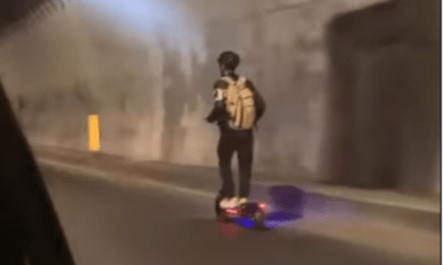 Ragazzo in monopattino sul GRA