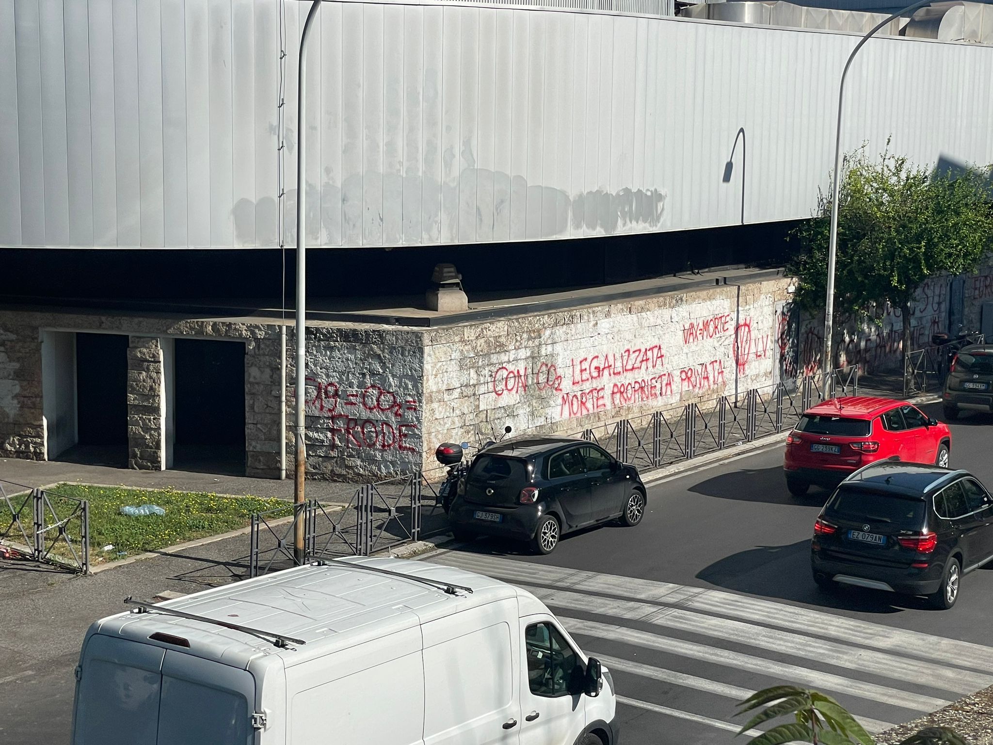 Facoltà Roma Tre vandalizzata