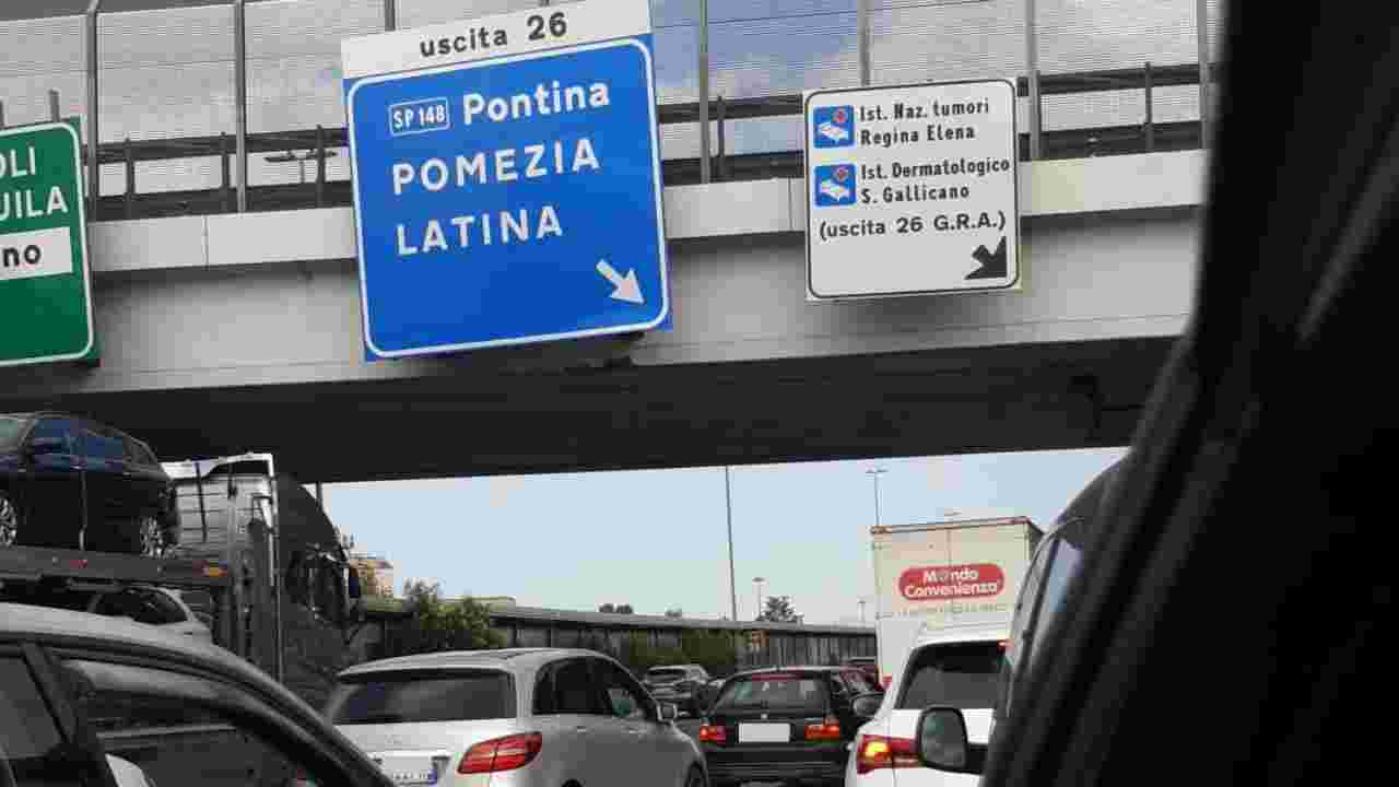 File uscita via Pontina