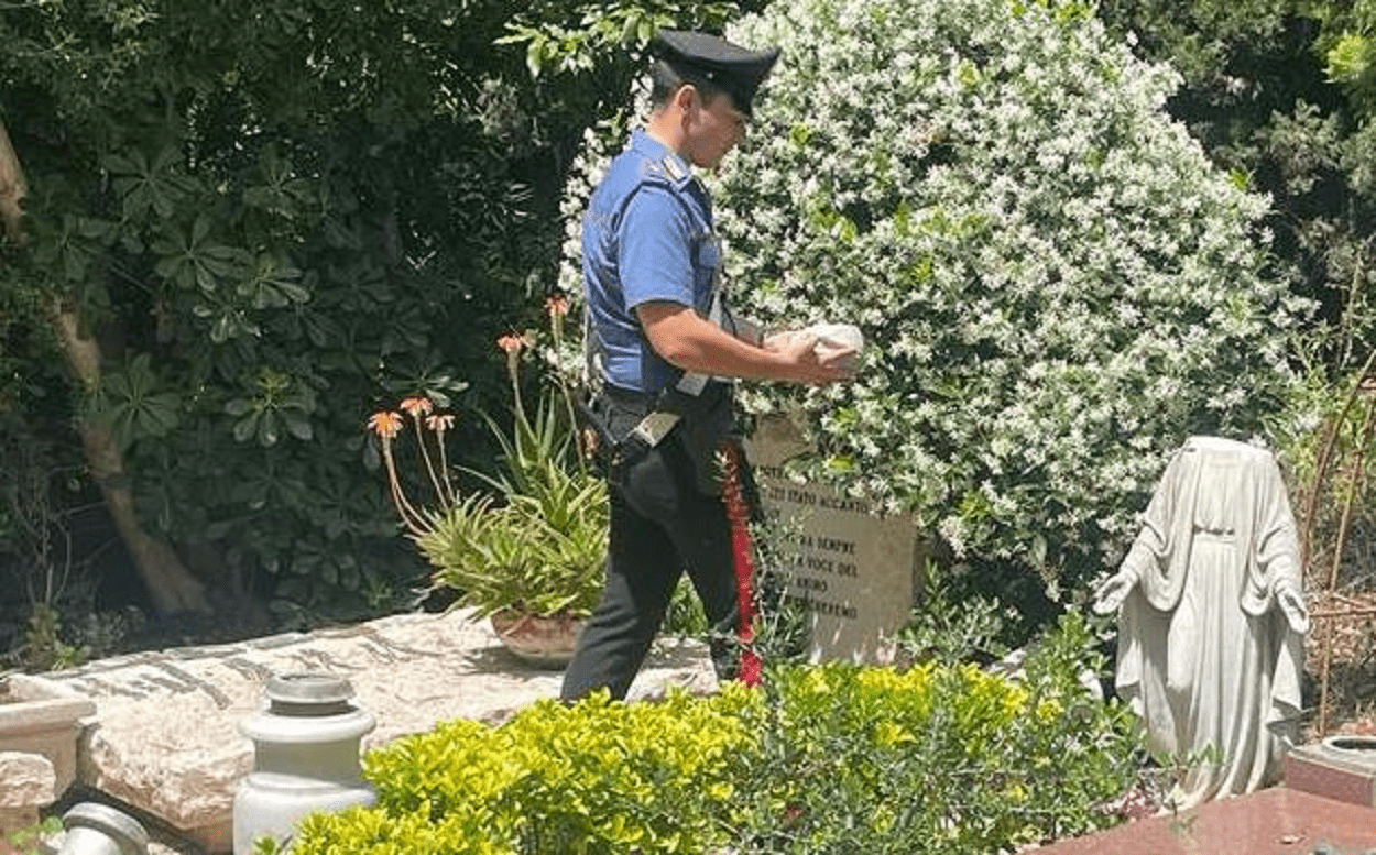 arrestato ancora dai carabinieri vandalo del Verano