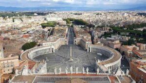 L'infiorata storica di Roma domani a Piazza San Pietro