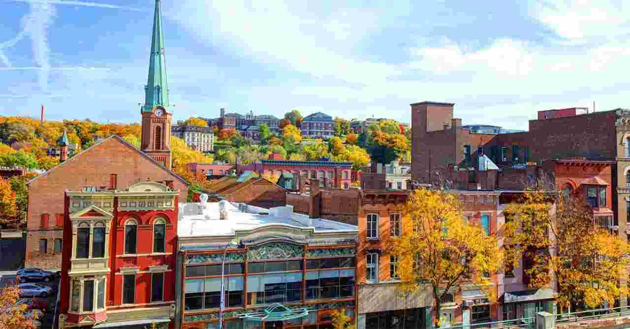 bidello causa milioni di danni al Rensselaer Polytechnic Institute (RPI) di Troy