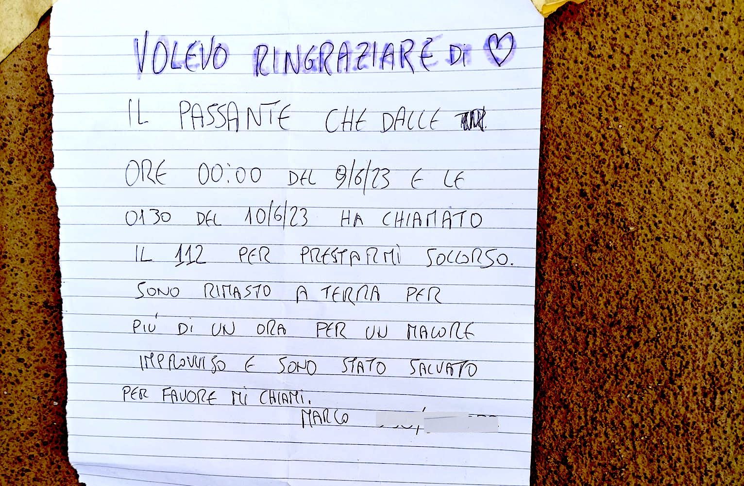 Si sente male in strada in via Casal Lumbroso a Roma, salvato da una passante