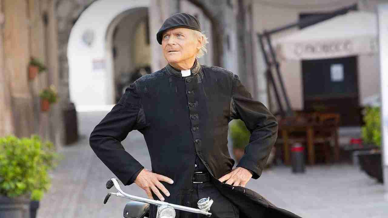 Terence Hill in Don Matteo