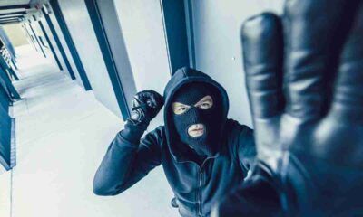 Non si fermano i furti nelle abitazioni. Infatti, i ladri approfittano dell'estate per colpire. Ecco come agiscono e cosa fare