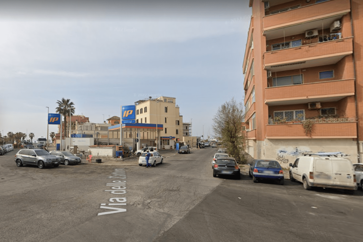 piazza rendina a ostia